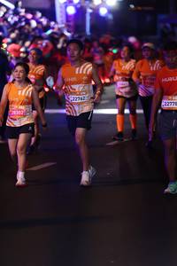 BIB: 28302, 22762, 22778
                            <button type="button" onclick="openModal(23154117)" class="btn btn-primary btn-sm float-right btn-popup" data-toggle="modal" data-target=".modal-high-quality">
                        <i class="fas fa-shopping-cart"></i> Add to Cart
                    </button>
                                            <button type="button" onclick="isThisMe(23154117, true)" class="btn btn-success btn-sm float-right btn-popup btn-isme hidden" data-toggle="tooltip" data-placement="bottom" title="นี่คือรูปของคุณใช่ไหม คลิกที่นี่เพื่อเอาเข้าอัลบั้ม">
                        <i class="fas fa-plus"></i> Add to album
                    </button>
                    <button type="button" onclick="isThisMe(23154117, false)" class="btn btn-warning btn-sm float-right btn-popup btn-isnotme hidden">
                        <i class="fas fa-ban"></i> Remove from album
                    </button>